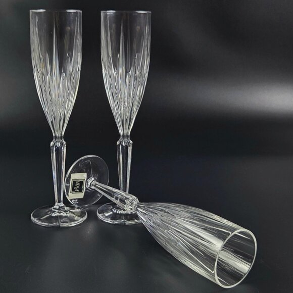 Vintage Fluted Champagne Icicles by Mikasa - Set of 3 - 9 1/8" - Picture 5 of 11